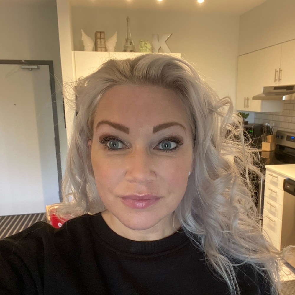 Meet your Posher, Kim